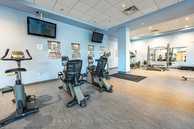 Additional image 39 of 215 Queen St Unit 505