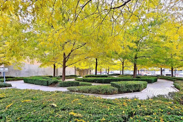 Additional image 22 of 55 Scollard St Unit 1401