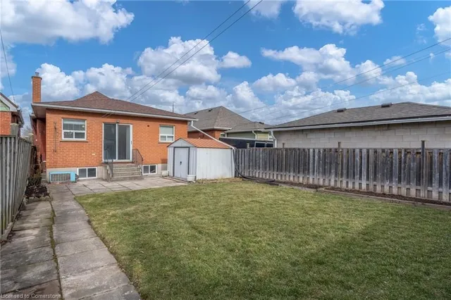 Additional image 26 of 276 Balmoral Ave