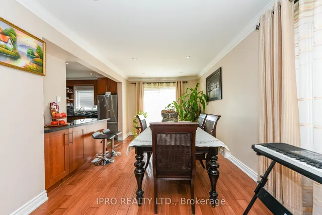 Additional image 10 of 5136 Palomar Cres