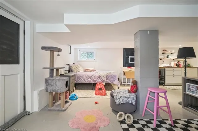 Additional image 26 of 79 Kensington Ave