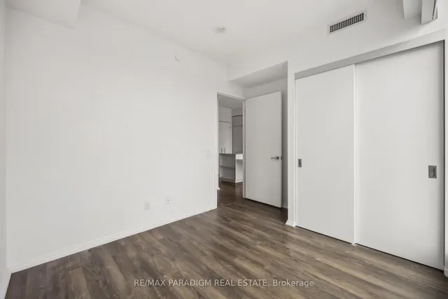 Additional image 27 of 197 Yonge St Unit 4301