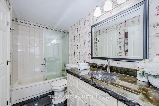 Additional image 21 of 2 Lancaster St Unit 201