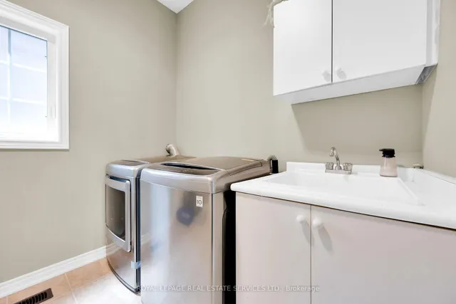 Additional image 25 of 123 Attridge Cres