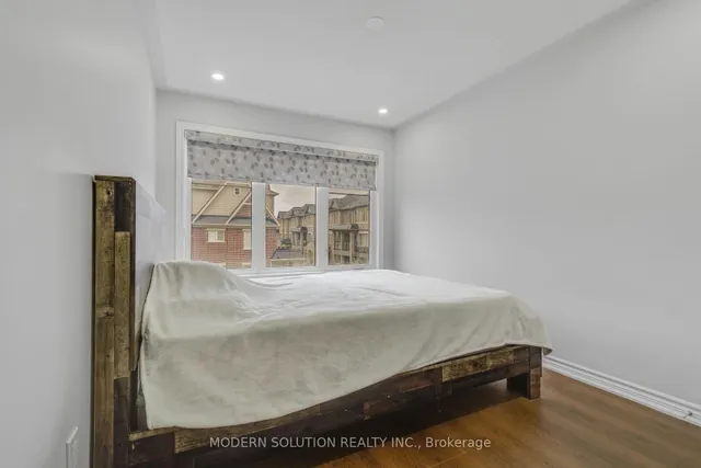 Additional image 11 of 200 Veterans Dr Unit 22