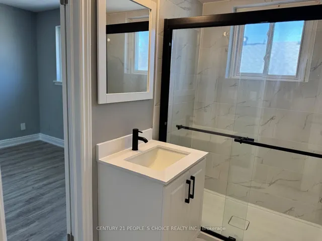 Additional image 10 of 6862 Darcel Ave