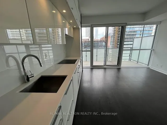 Additional image 4 of 15 Grenville St Unit 2706