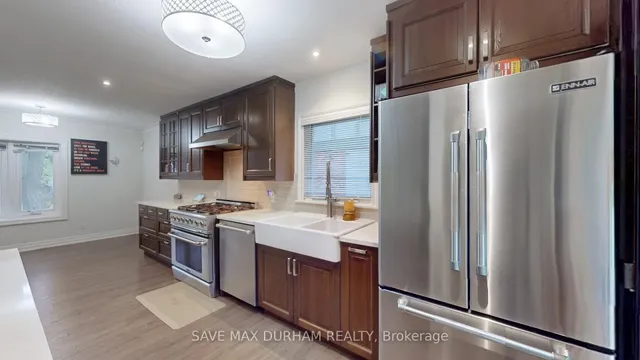 Additional image 12 of 165 Harewood Ave