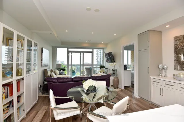 Additional image 14 of 2025 Maria St Unit 1006