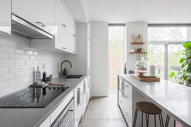 Additional image 17 of 106 Dovercourt Rd Unit 206