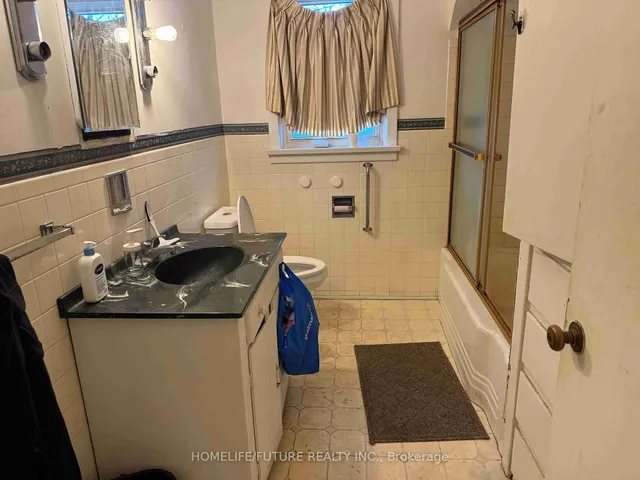 Additional image 4 of 18 Mccowan Rd