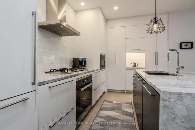 Additional image 15 of 1441 Elgin St Unit 302