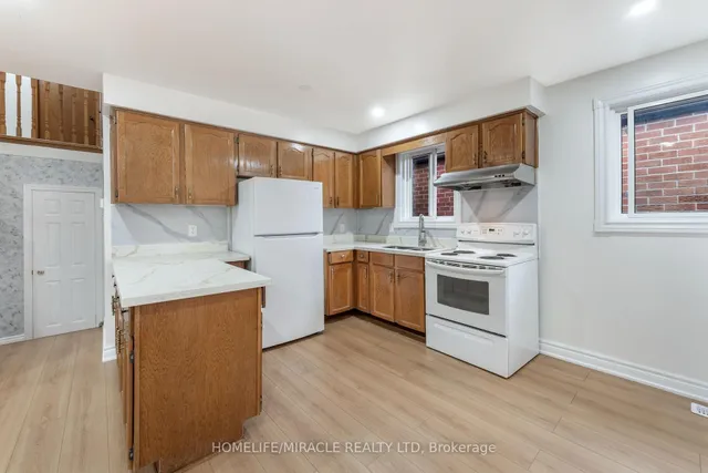 Additional image 2 of 4 Greendowns Dr