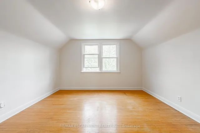 Additional image 14 of 8 Sinclair Crt