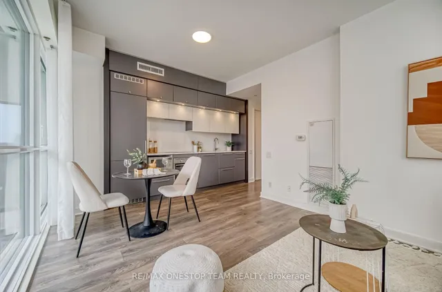 Additional image 17 of 15 Grenville St Unit 1905