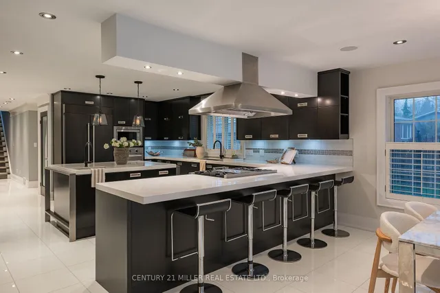 Additional image 11 of 115 Charnwood Dr