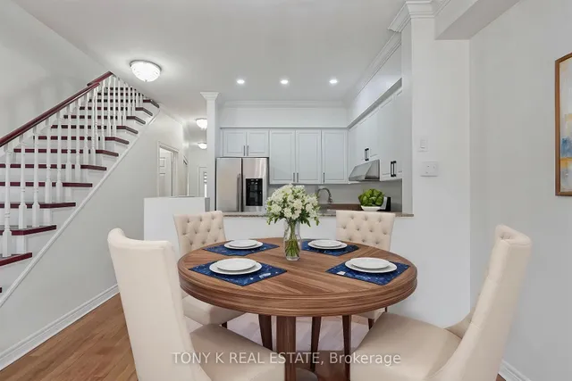 Additional image 3 of 522 B Birchmount Rd