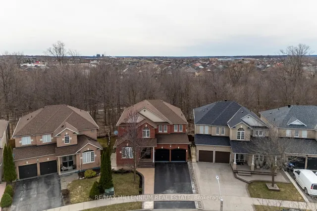 Additional image 3 of 62 Dunvegan Cres