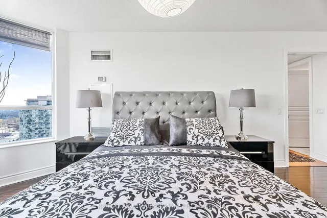 Additional image 21 of 5 Northtown Way Unit 1413