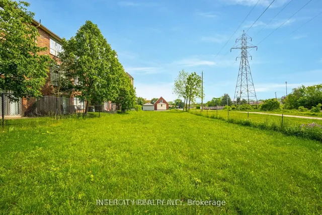 Additional image 38 of 231 Lawrence Ave