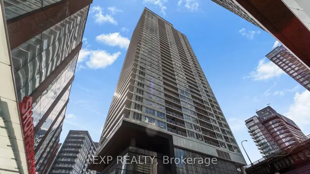 19 Bathurst St Unit 811