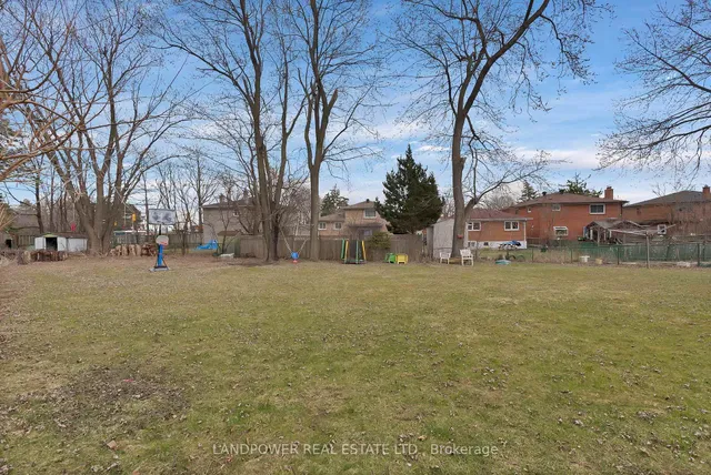 Additional image 50 of 11 Dunsdale Sq