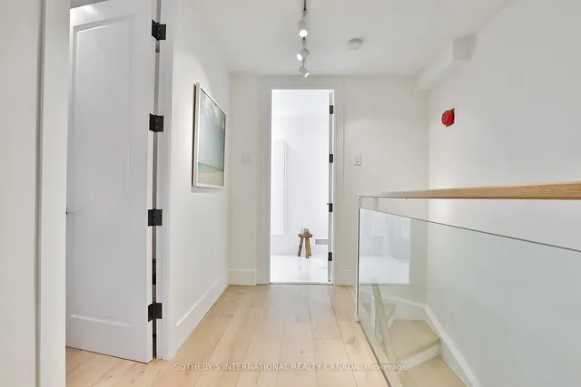 Additional image 16 of 142 Pears Ave Unit A9