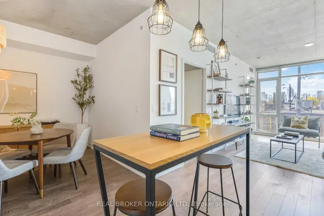 Additional image 5 of 1190 Dundas St Unit 318