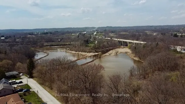 Additional image 40 of 1060 Brook View Ave