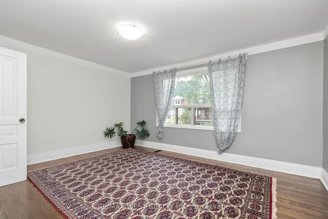 Additional image 12 of 55 Lynd Ave