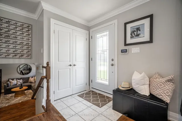 Additional image 4 of 3 Banff Dr