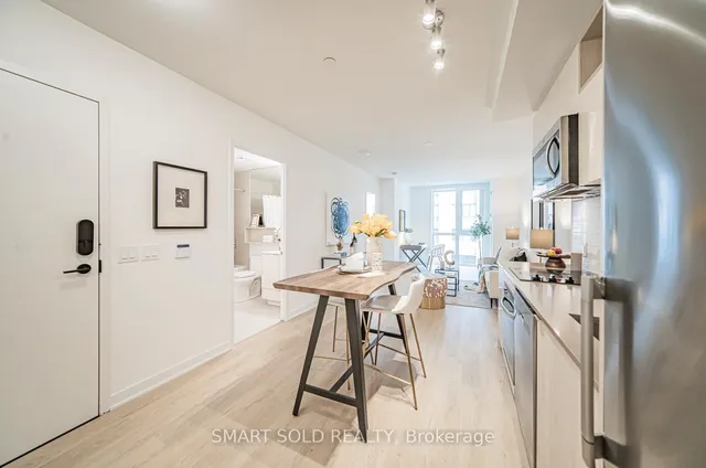 Additional image 17 of 100 Dalhousie St Unit 411