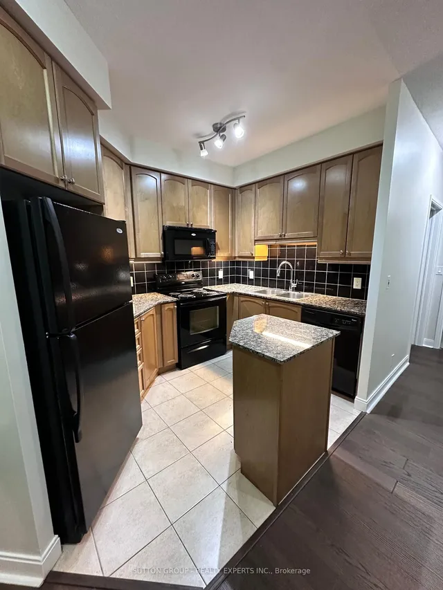 Additional image 4 of 80 Absolute Ave Unit 205