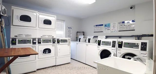 Additional image 7 of 64 Benton St Unit 1002