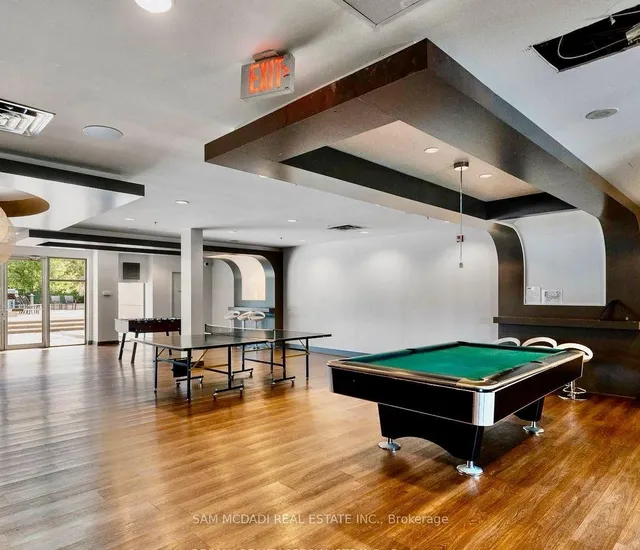 Additional image 39 of 90 Absolute Ave Unit Th119