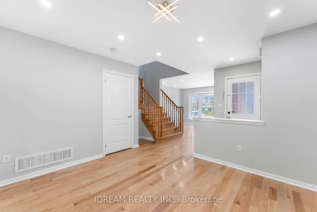 Additional image 12 of 82 Worthington Ave