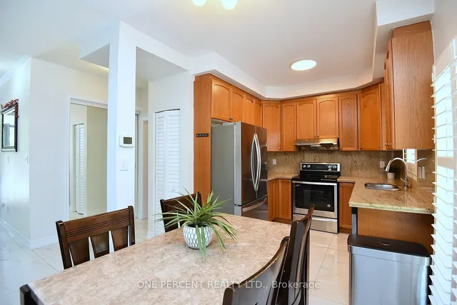 Additional image 14 of 4679 Mcleod Rd