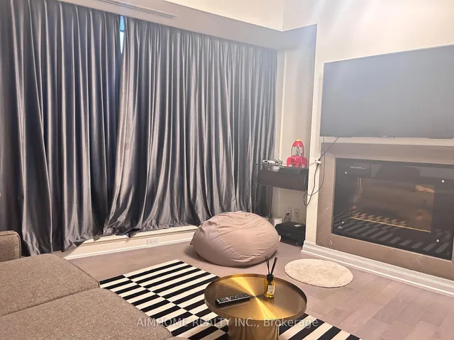 Additional image 5 of 180 University Ave Unit 3604