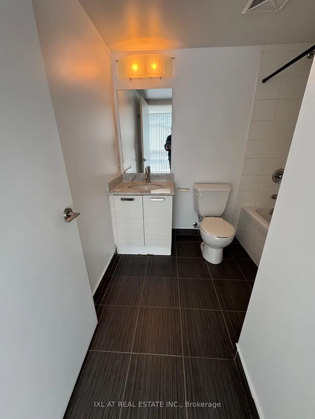 Additional image 7 of 36 Lisgar St Unit LPH05W