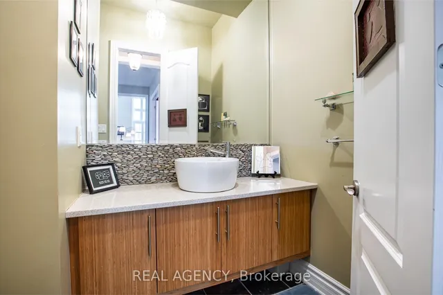 Additional image 10 of 2361 Delnice Dr