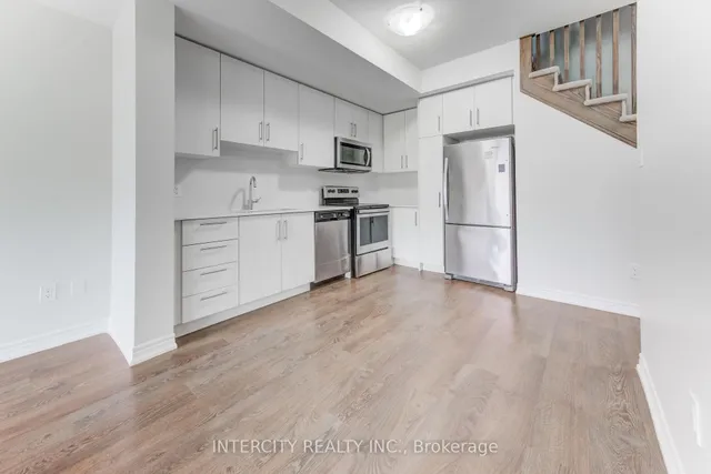 Additional image 26 of 2205 LILLYKIN St Unit 4