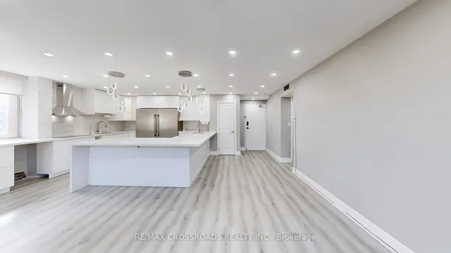 Additional image 5 of 1705 Mccowan Rd Unit 309