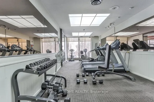 Additional image 27 of 1359 White Oaks Blvd Unit 2108