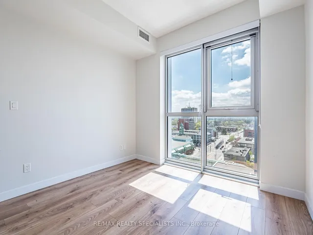 Additional image 24 of 60 Frederick St Unit 1112