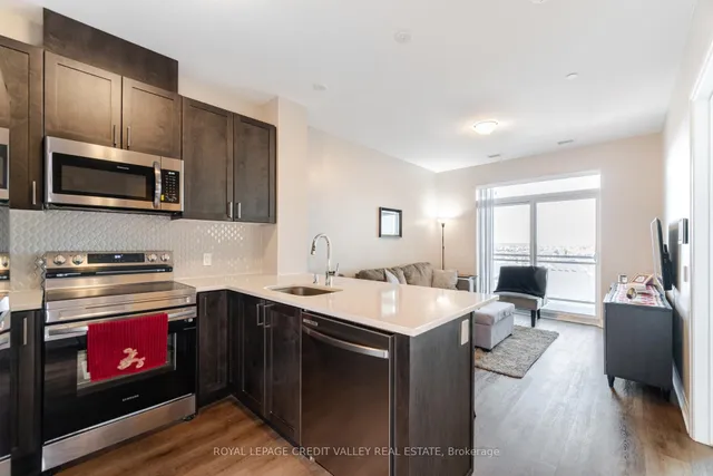 Additional image 10 of 470 Gordon Krantz Ave Unit 520