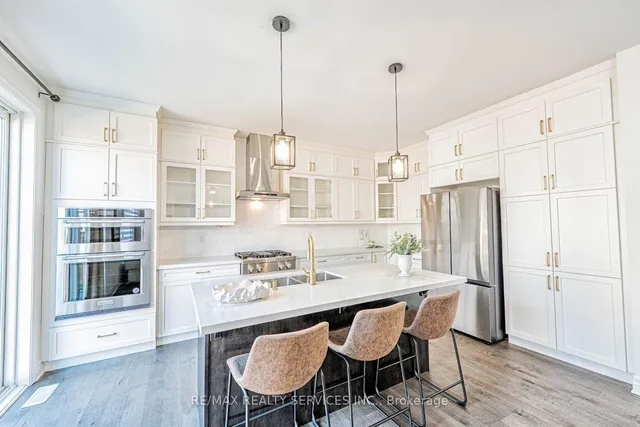 Additional image 12 of 462 Violet Gate