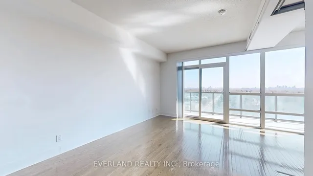 Additional image 15 of 26 Norton Ave Unit 1505