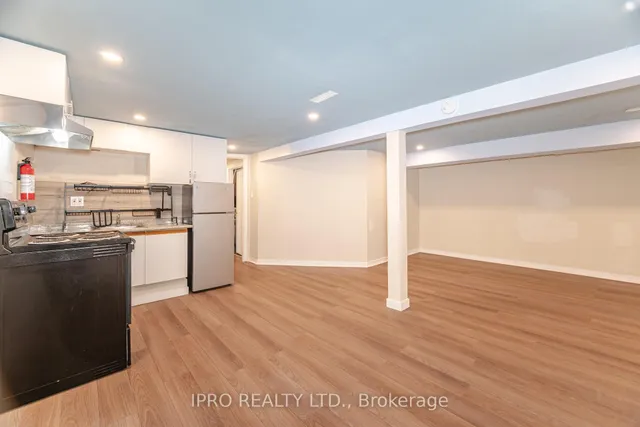 Additional image 31 of 542 Lana Terr