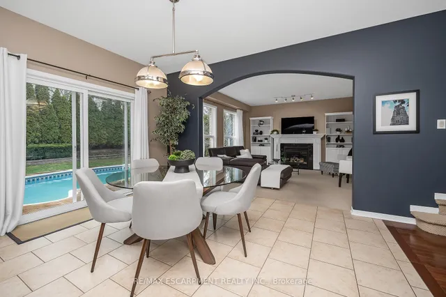 Additional image 12 of 15 Buerkle Crt