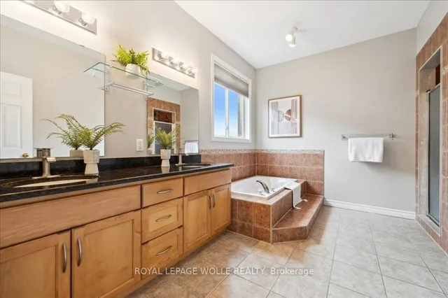 Additional image 24 of 504 Country Clair Pl